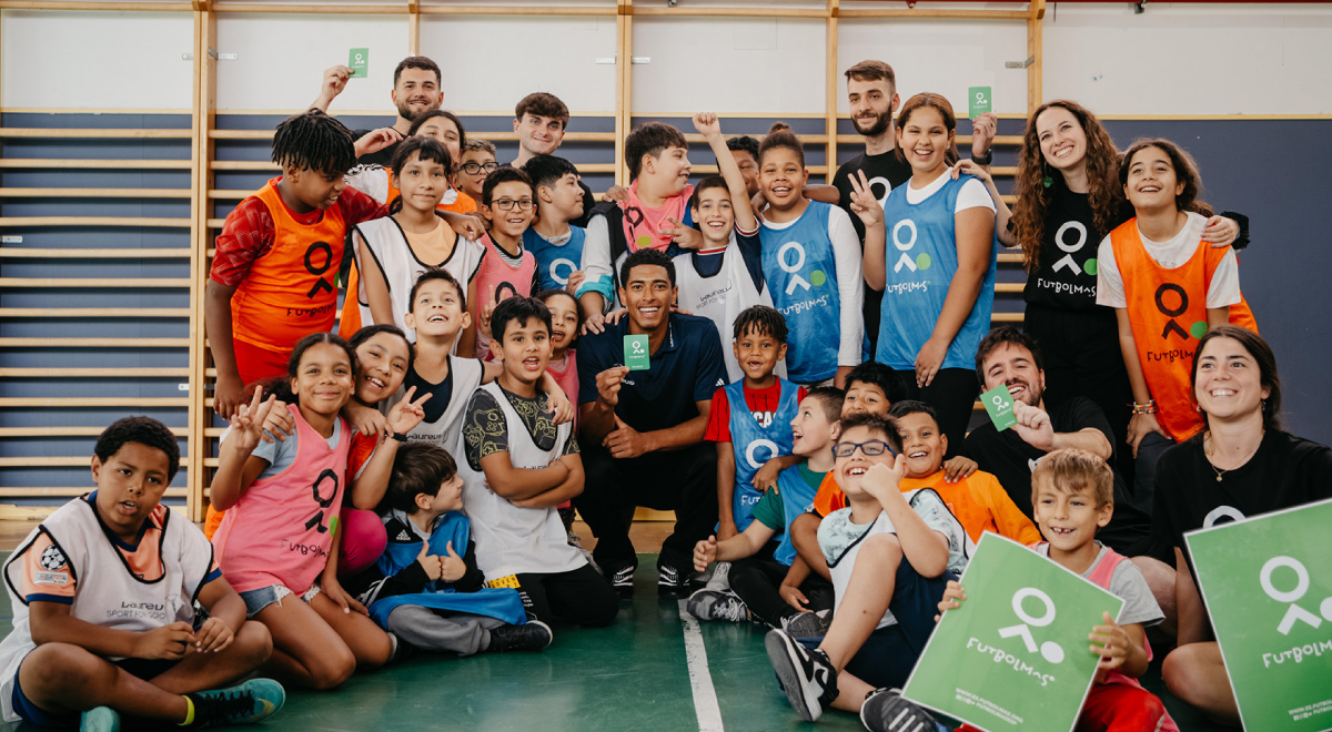  El deporte como herramienta de transformación social vuelve a posicionar a Chile en la escena global. Fútbol Más fue reconocida como una de las seis mejores organizaciones del mundo por su trabajo con niños, niñas y jóvenes, en el marco de los Laureus World Sports Awards, considerados los “Óscar del deporte”.